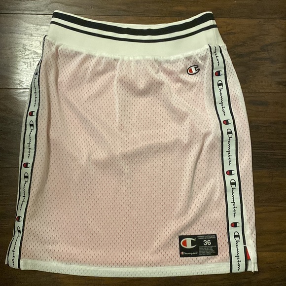 Reversible Champion mesh skirt - Picture 3 of 6